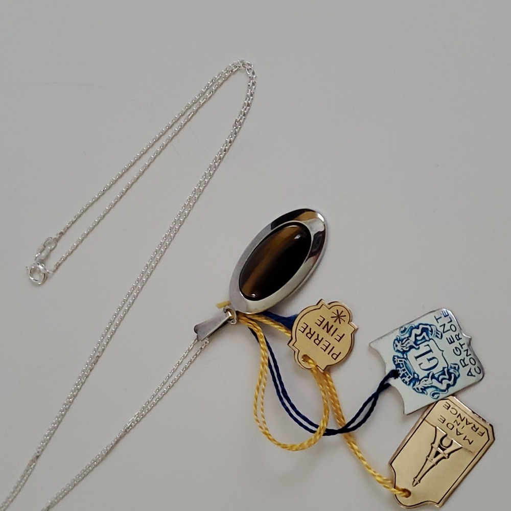 Tiger's Eye Gemstone Pendant Necklace